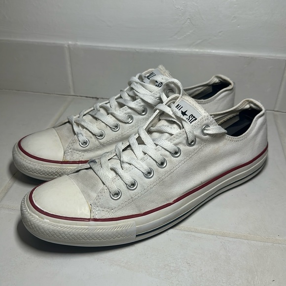 Converse Other - Converse Low Top, Used White Faded Color Size 10.5 US GREAT CONDITION!
